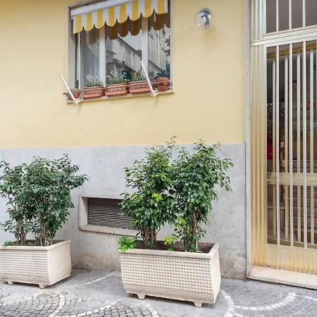 La Floridea Apartament *